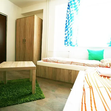 By Freddie Hostel Bratislava